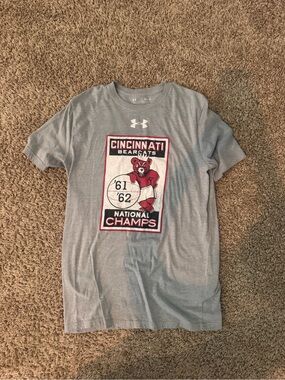 Under Armour Grey Cincinnati Bearcats National Champs Graphic Tee